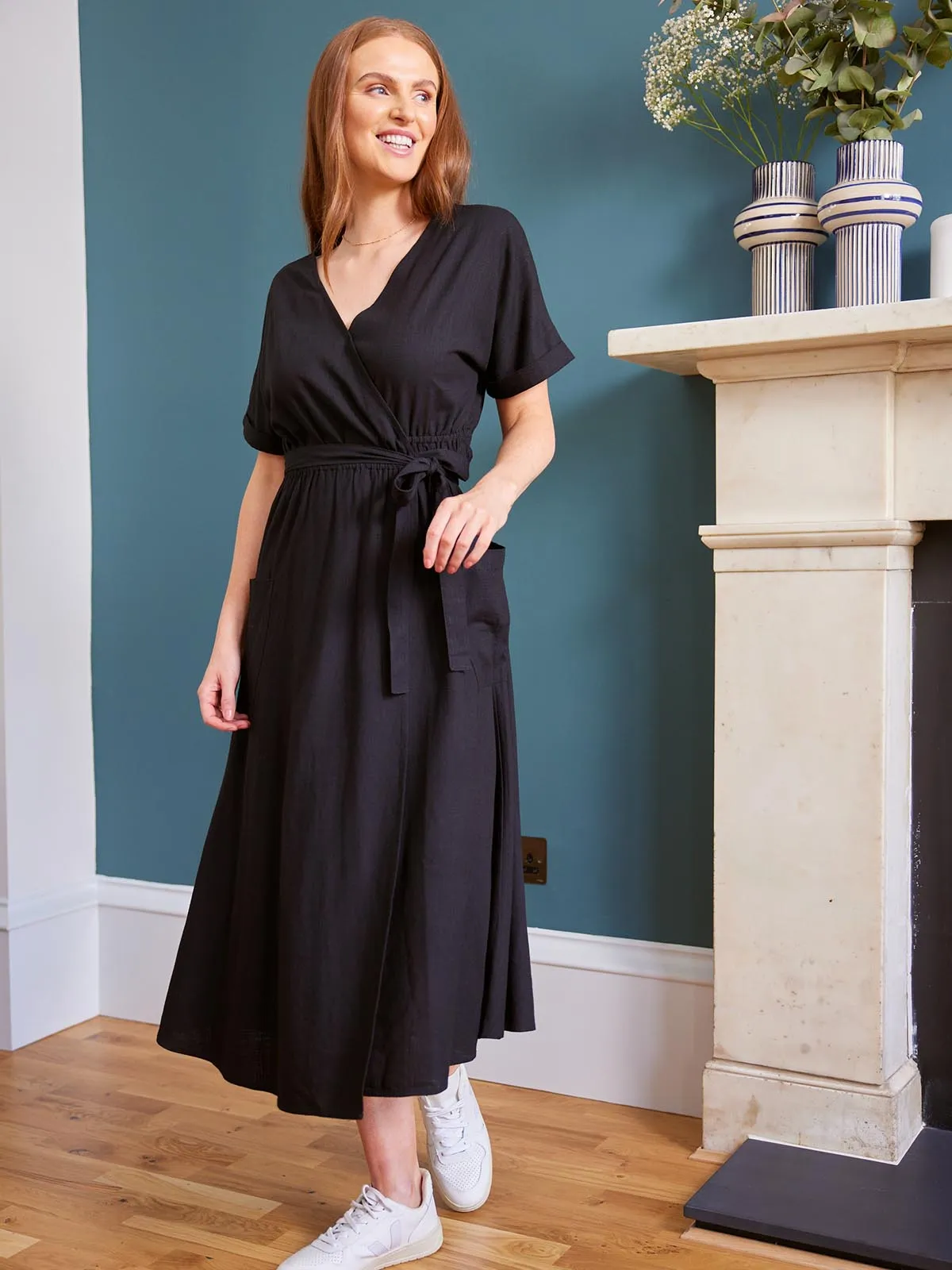 Daisy - Wrap Dress - Black