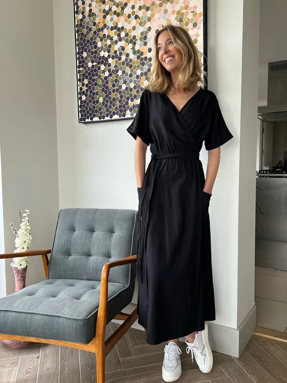 Daisy - Wrap Dress - Black