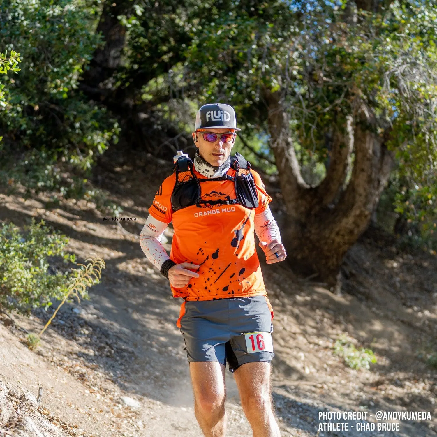 HydraQuiver Vest Pack 2 - 2.0: Ideal for marathon, Ironman, and ultrarunning.