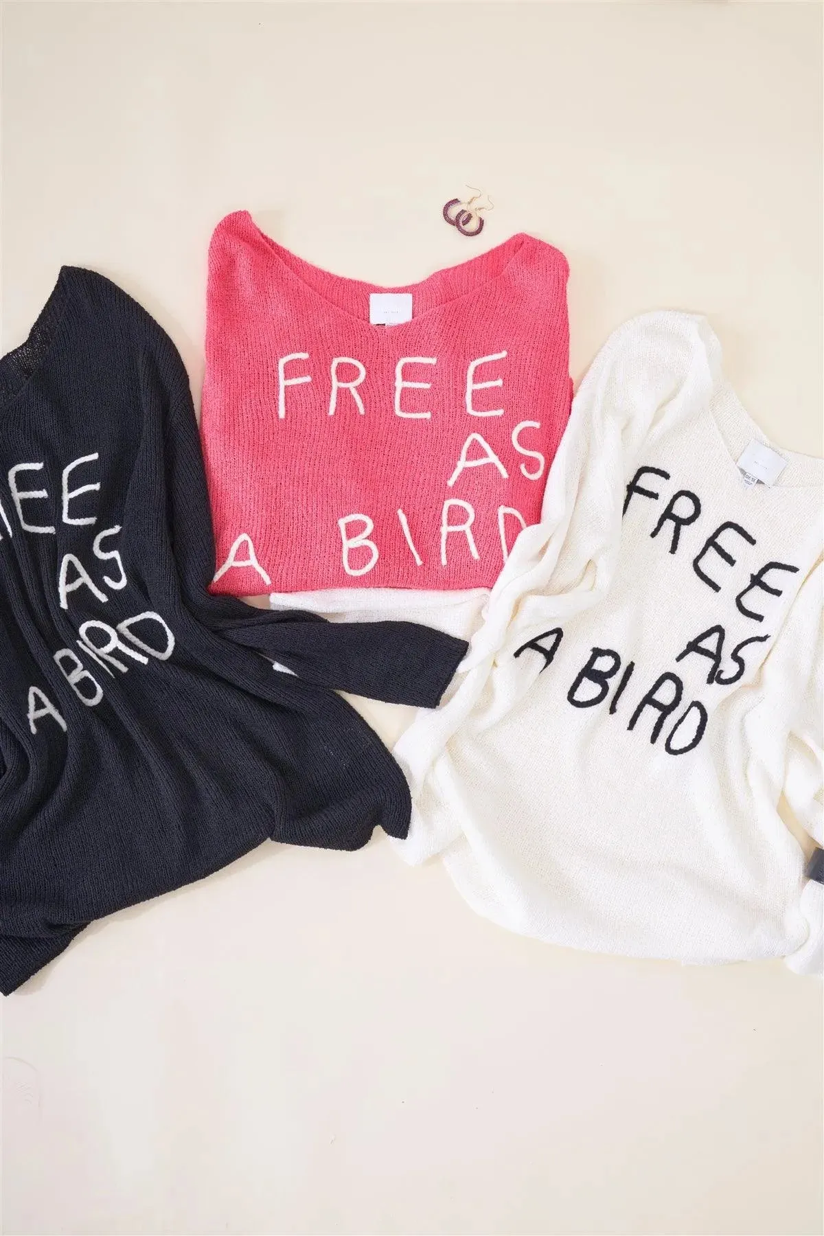 Junior Plus Fuchsia "Free As A Bird" Logo Knit Sweater /3-3