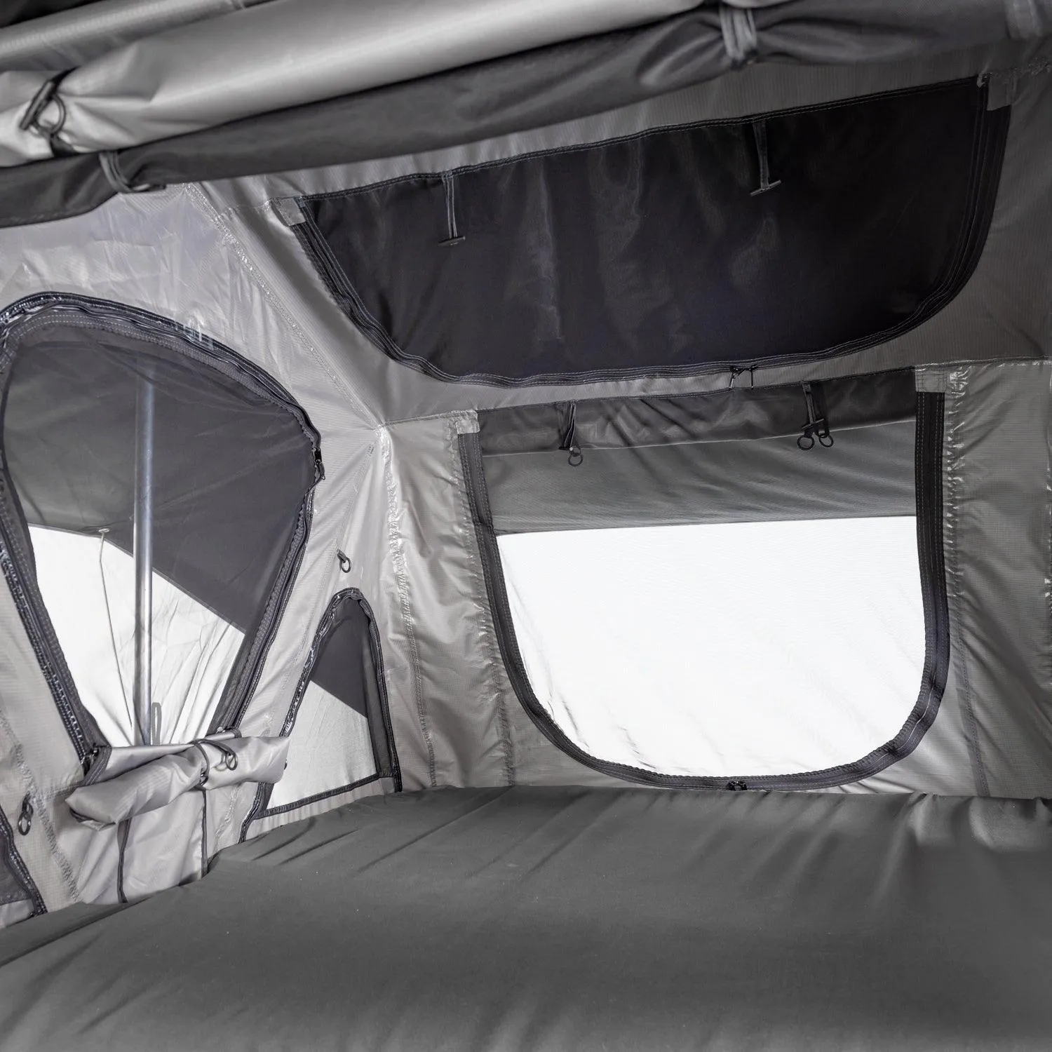 KOZI 1300 ROOF TOP TENT