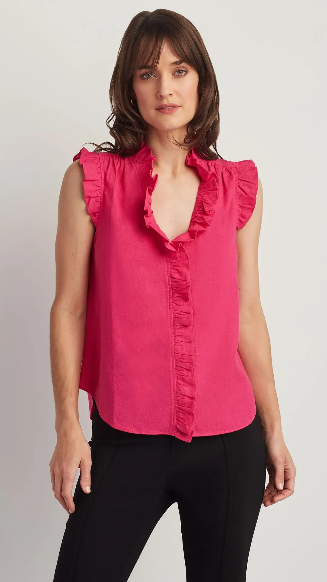 LINEN BLEND RUFFLE TOP