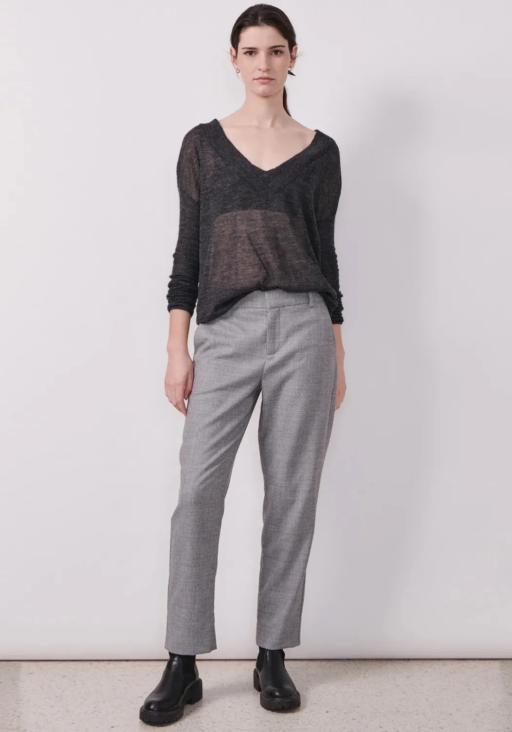 POL GHOST V NECK KNIT IN CHARCOAL