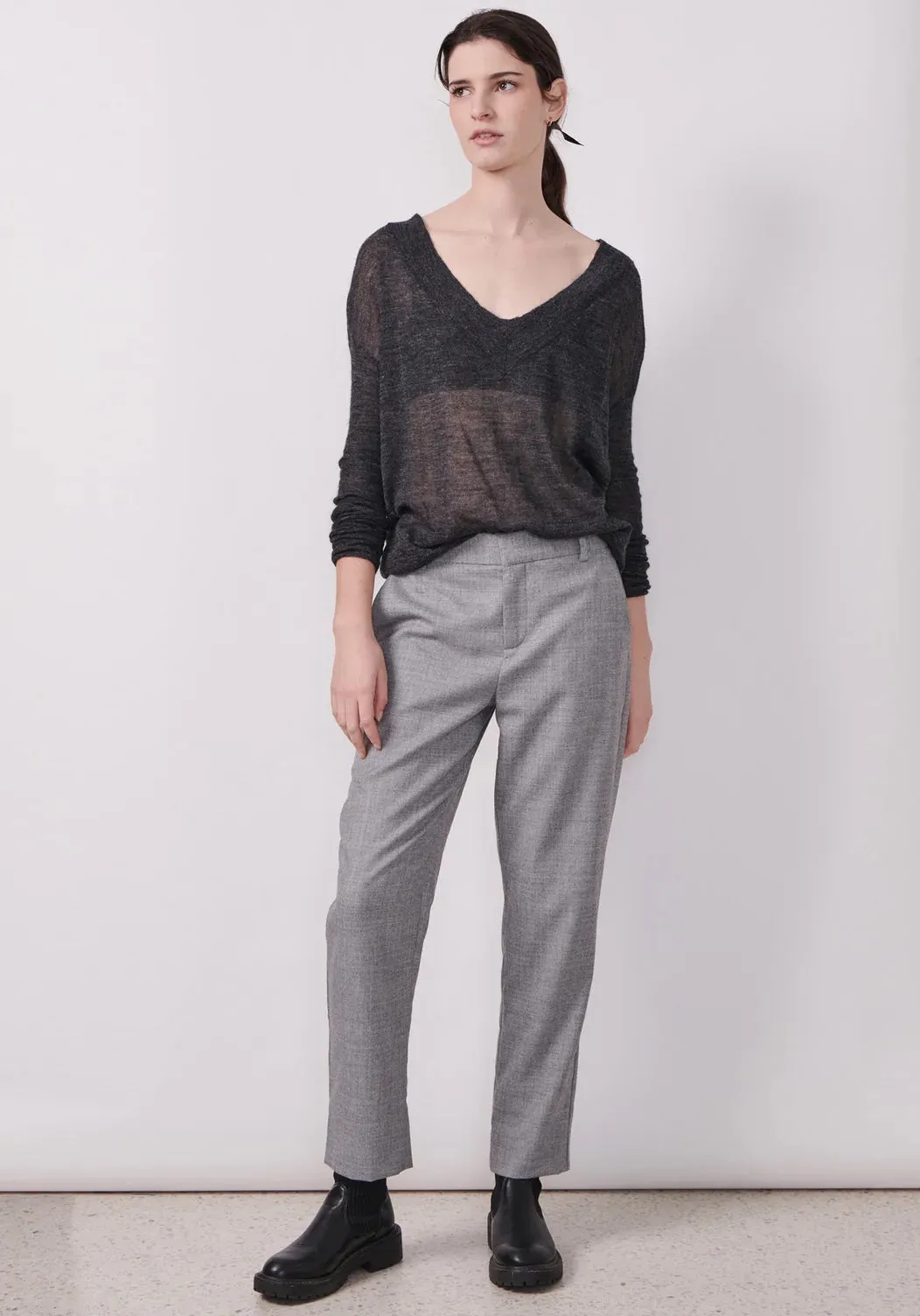 POL GHOST V NECK KNIT IN CHARCOAL