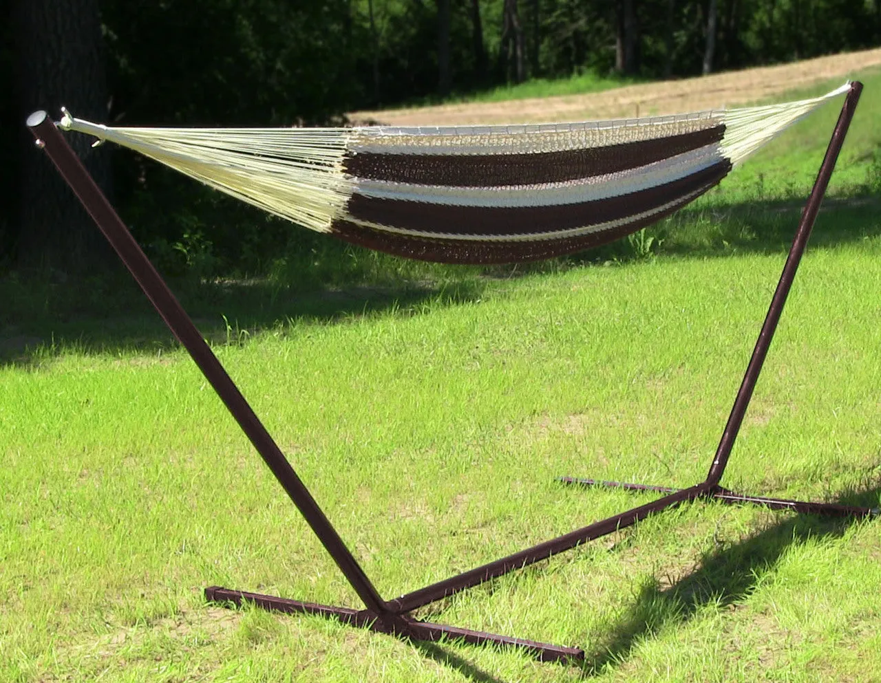 Sunnydaze Handwoven XXL Thick Cord Mayan Hammock with 15-Foot Stand